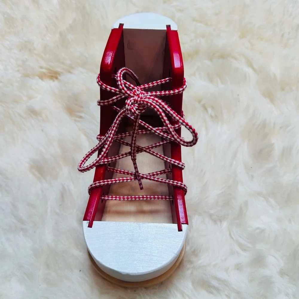 Melissa & Doug Lace And Tie Shoe - Picture 6 of 11